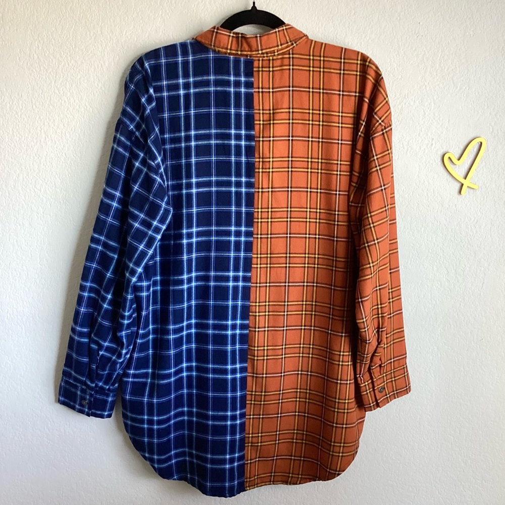 \Peace Love World\ Two-Tone Plaid Button Down - Picture 11 of 16